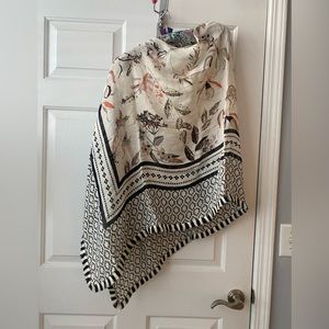 Spartina linen topper